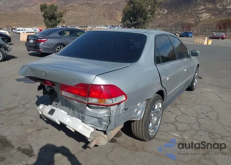 2002 Honda Accord 2.3 Ex/2.3 Se z USA, uszkodzony, nr VIN 1HGCG66862A106900